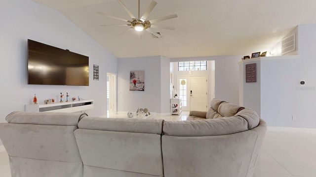 8141 GOLF CLUB COURT, Hudson, FL 34667