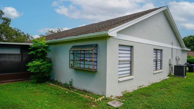 8141 GOLF CLUB COURT, Hudson, FL 34667