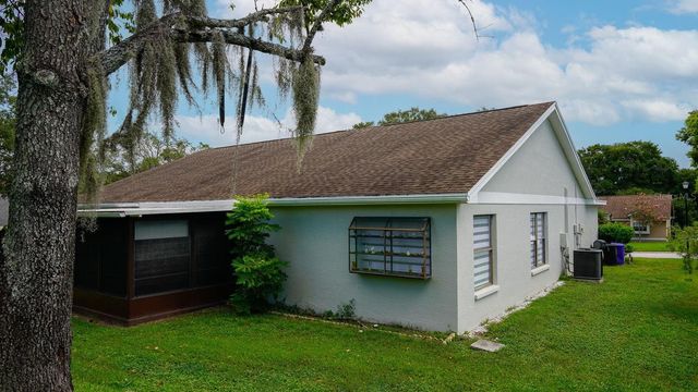 8141 GOLF CLUB COURT, Hudson, FL 34667