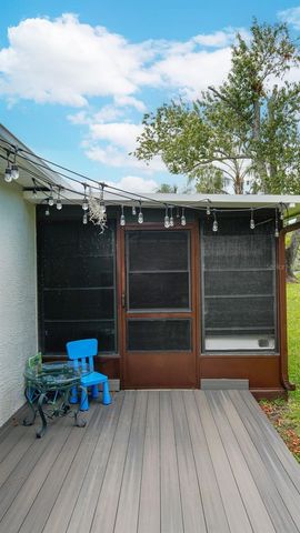 8141 GOLF CLUB COURT, Hudson, FL 34667