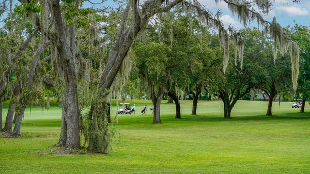 8141 GOLF CLUB COURT, Hudson, FL 34667