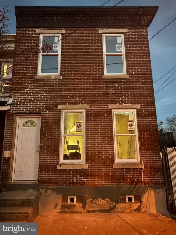 1830 FILMORE ST, Camden, NJ 08104