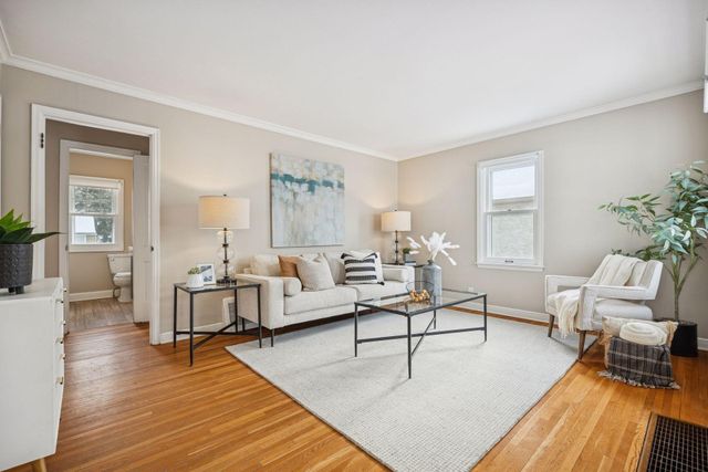 5525 36th Avenue S, Minneapolis, MN 55417