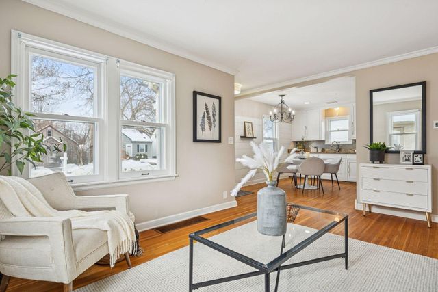 5525 36th Avenue S, Minneapolis, MN 55417