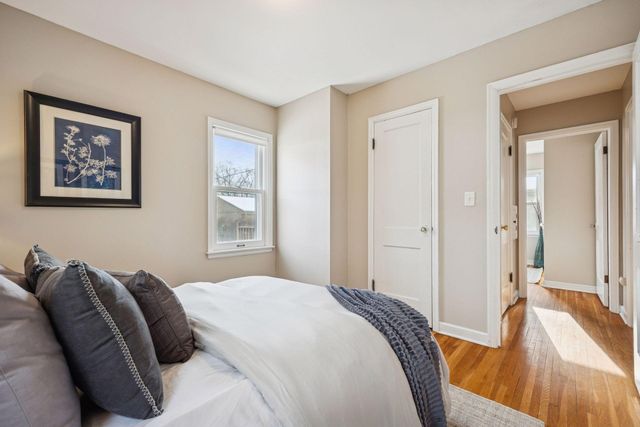 5525 36th Avenue S, Minneapolis, MN 55417