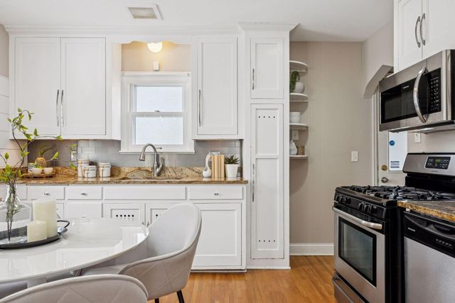 5525 36th Avenue S, Minneapolis, MN 55417