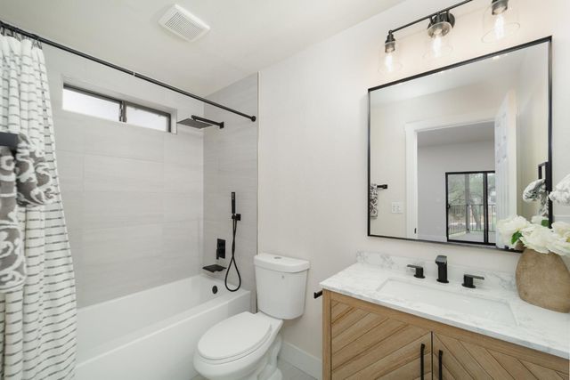 14270 Lodgepole Dr, Penn Valley, CA 95946