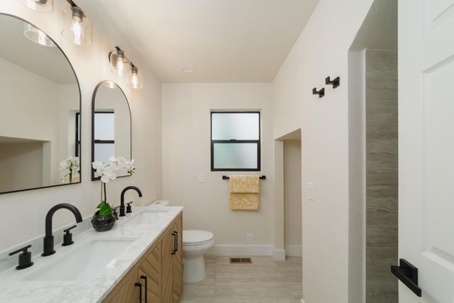 14270 Lodgepole Dr, Penn Valley, CA 95946