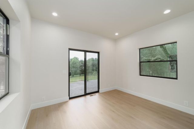14270 Lodgepole Dr, Penn Valley, CA 95946