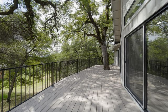 14270 Lodgepole Dr, Penn Valley, CA 95946
