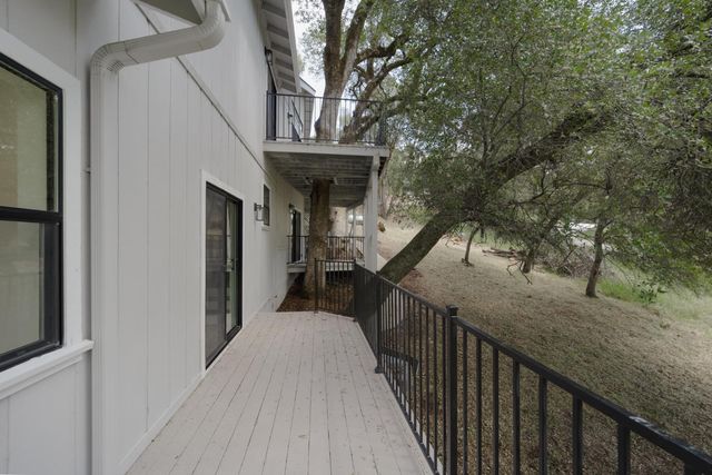 14270 Lodgepole Dr, Penn Valley, CA 95946