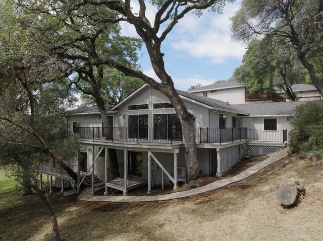 14270 Lodgepole Dr, Penn Valley, CA 95946