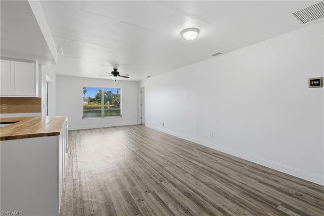 109 NE 20th CT, Cape Coral, FL 33909