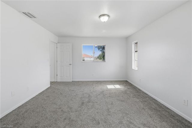 109 NE 20th CT, Cape Coral, FL 33909