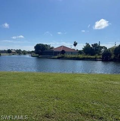 109 NE 20th CT, Cape Coral, FL 33909