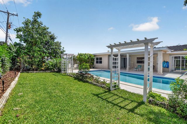 1207 SW 12th Avenue, Boca Raton, FL 33486