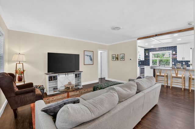 1207 SW 12th Avenue, Boca Raton, FL 33486