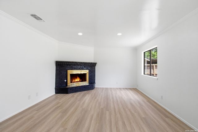 6206 CHERRYWEST CIR, San Antonio, TX 78240
