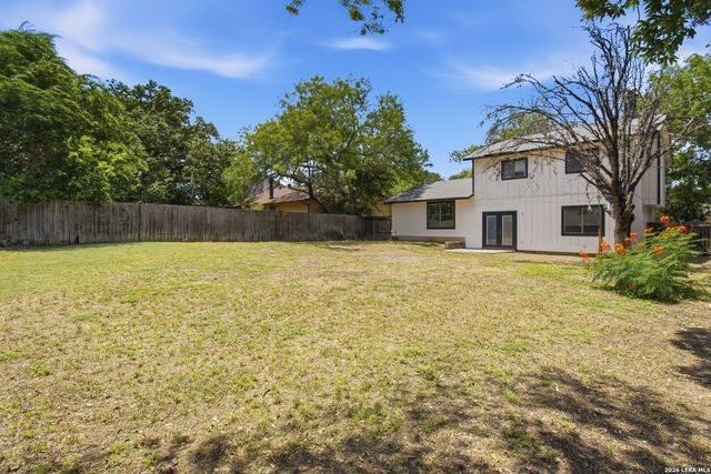 6206 CHERRYWEST CIR, San Antonio, TX 78240