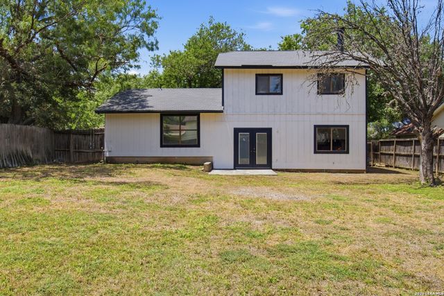 6206 CHERRYWEST CIR, San Antonio, TX 78240