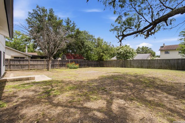 6206 CHERRYWEST CIR, San Antonio, TX 78240