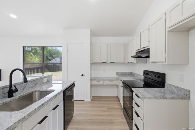 6206 CHERRYWEST CIR, San Antonio, TX 78240