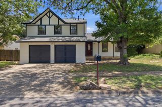 6206 CHERRYWEST CIR, San Antonio, TX 78240