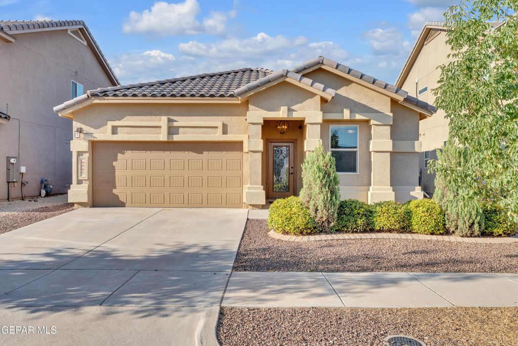 13539 Hazlewood Street, El Paso, TX 79928