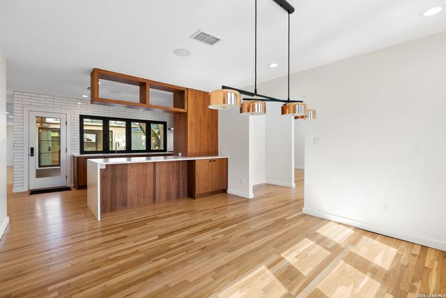 1402 HUTTO RD, Georgetown, TX 78626