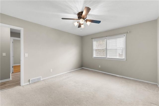 9912 Knox Drive, Overland Park, KS 66212