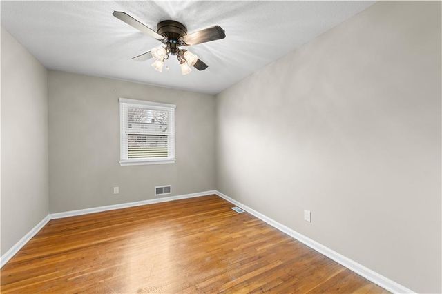 9912 Knox Drive, Overland Park, KS 66212