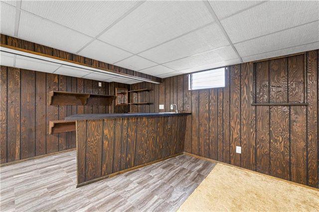 9912 Knox Drive, Overland Park, KS 66212