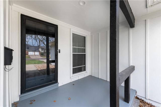 9912 Knox Drive, Overland Park, KS 66212