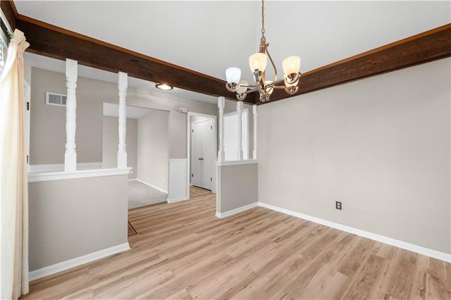 9912 Knox Drive, Overland Park, KS 66212