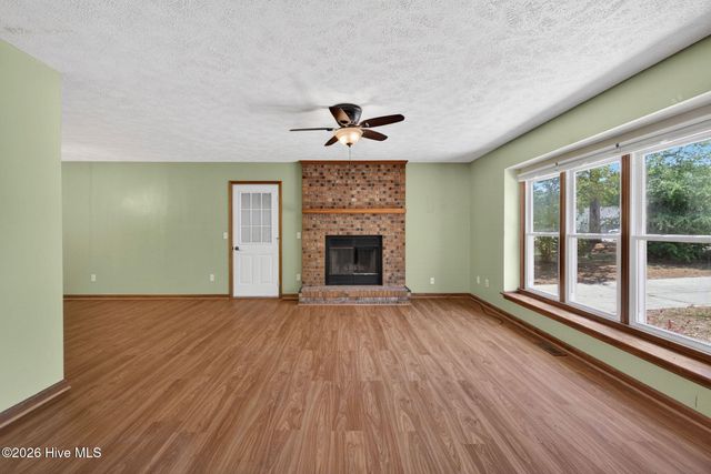 4621 Indian Trail, Wilmington, NC 28412