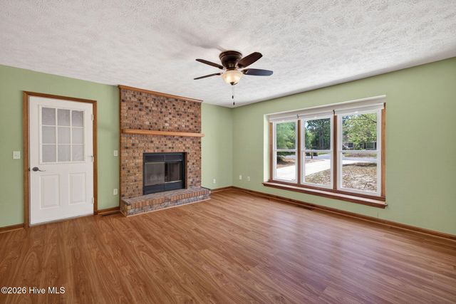 4621 Indian Trail, Wilmington, NC 28412