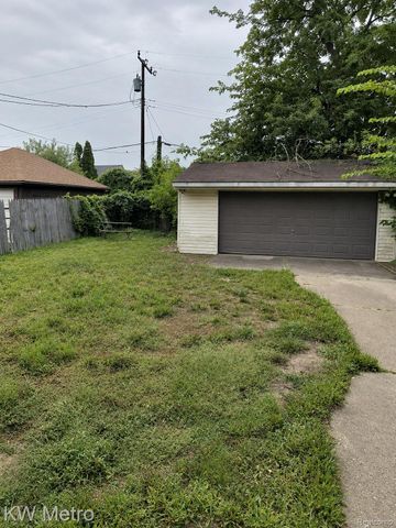 11478 Kenmoor Street, Detroit, MI 48205