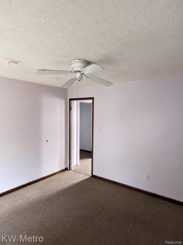 11478 Kenmoor Street, Detroit, MI 48205