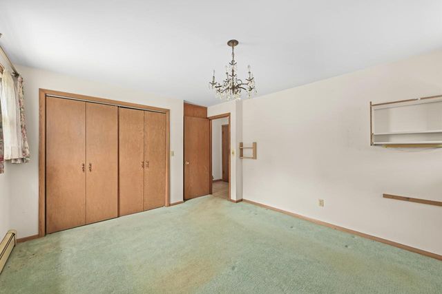 8603 N Regent ROAD, Fox Point, WI 53217