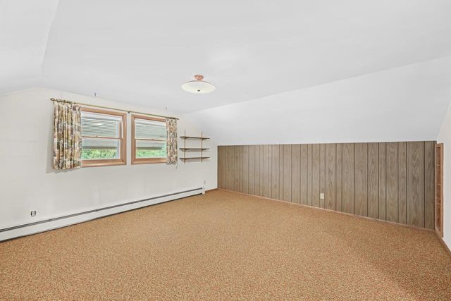 8603 N Regent ROAD, Fox Point, WI 53217