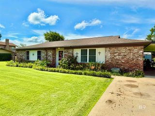 612 E Verbena Avenue, Foley, AL 36535