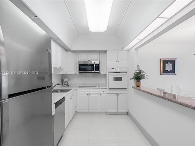 19370 E Collins Ave 625, Sunny Isles Beach, FL 33160