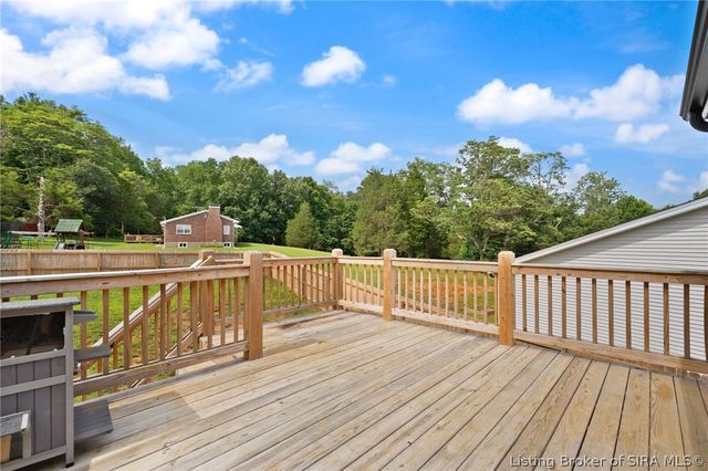 8008 Hudson Lane, Georgetown, IN 47122