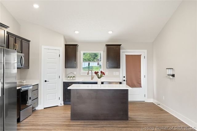 8008 Hudson Lane, Georgetown, IN 47122