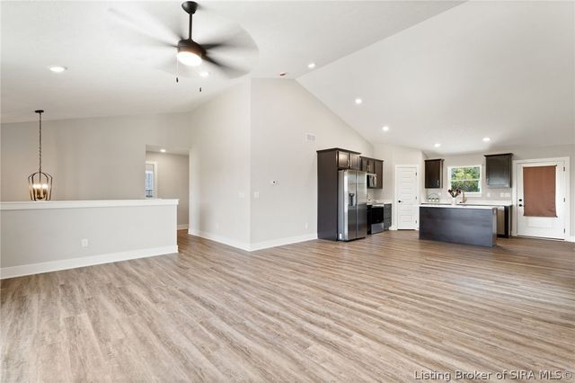 8008 Hudson Lane, Georgetown, IN 47122