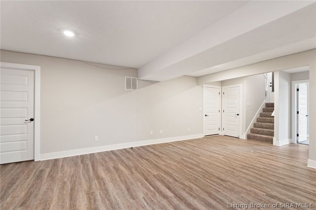 8008 Hudson Lane, Georgetown, IN 47122