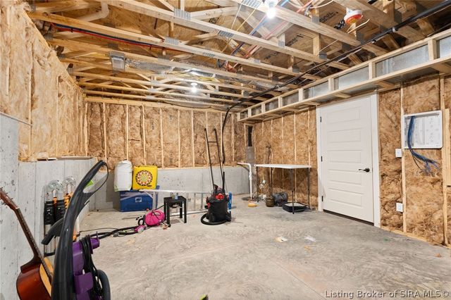 8008 Hudson Lane, Georgetown, IN 47122