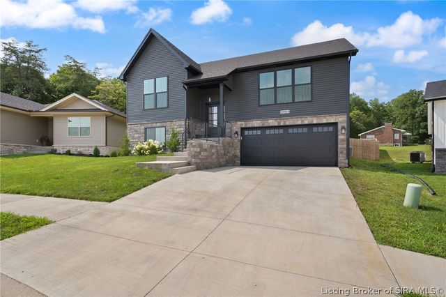8008 Hudson Lane, Georgetown, IN 47122