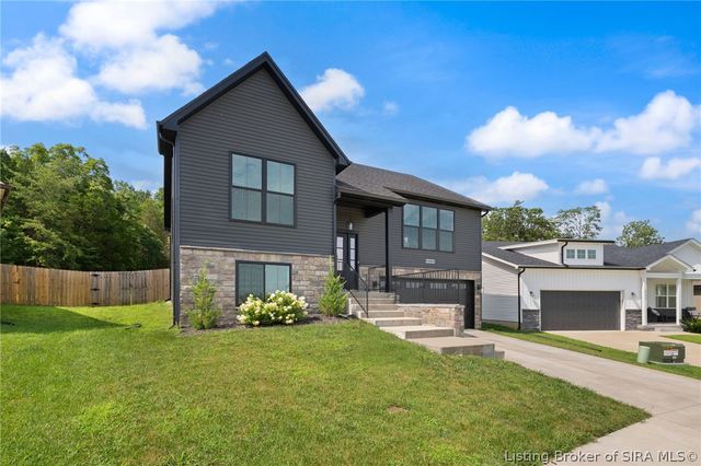 8008 Hudson Lane, Georgetown, IN 47122