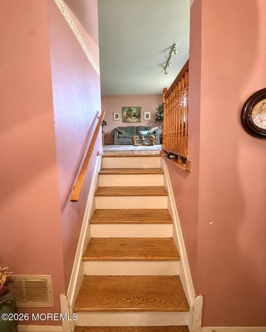 26 Chestnut Hill Road, Howell, NJ 07731